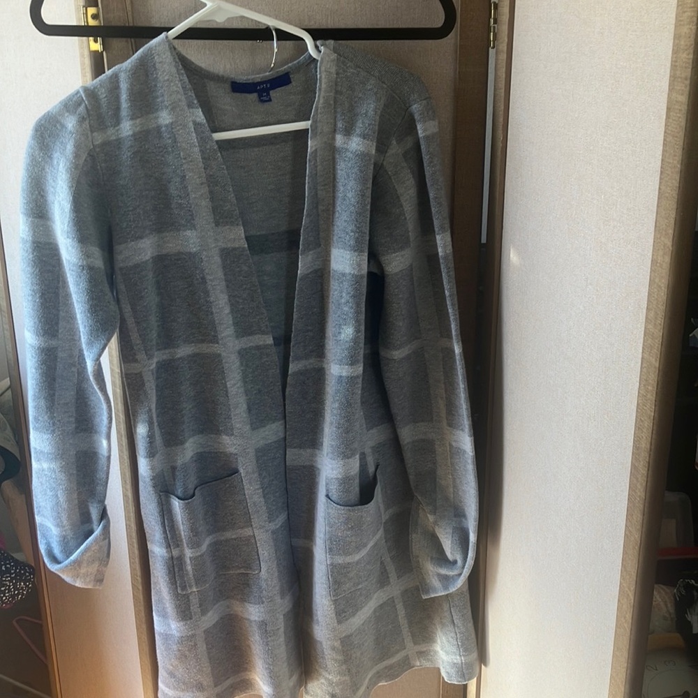 FINAL MARKDOWN Apt. 9 Heather Gray open front Knit cardigan medium